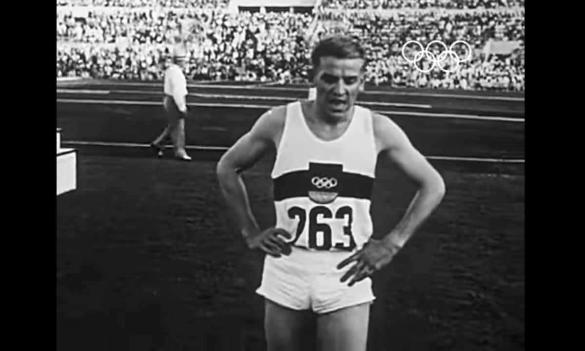 fotografía de Armin Hary, el primer hombre en correr 100 m en 10 s