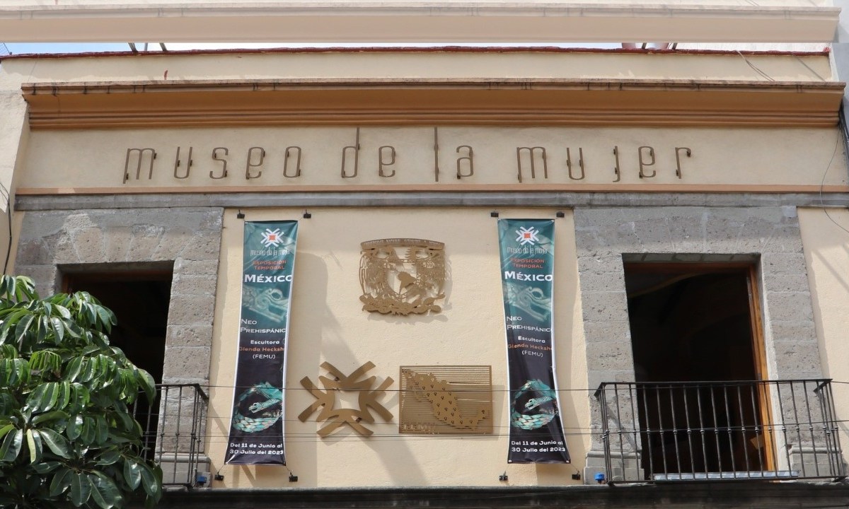 Fotografía de la fachada del Museo de la Mujer