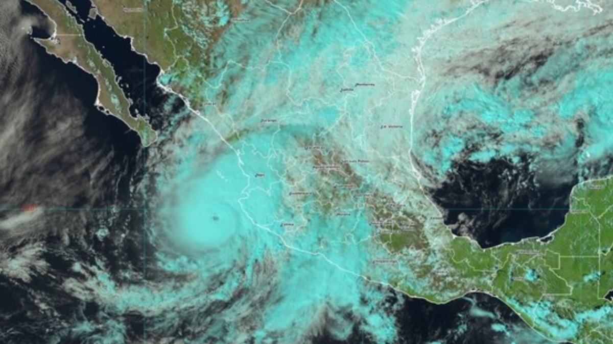 Aproximadamente a las 17:50 horas de este martes 10 de octubre, el huracán categoría 4 de nombre 'Lidia' tocó tierras mexicanas.