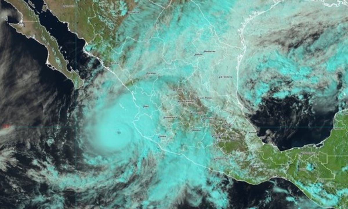 Aproximadamente a las 17:50 horas de este martes 10 de octubre, el huracán categoría 4 de nombre 'Lidia' tocó tierras mexicanas.