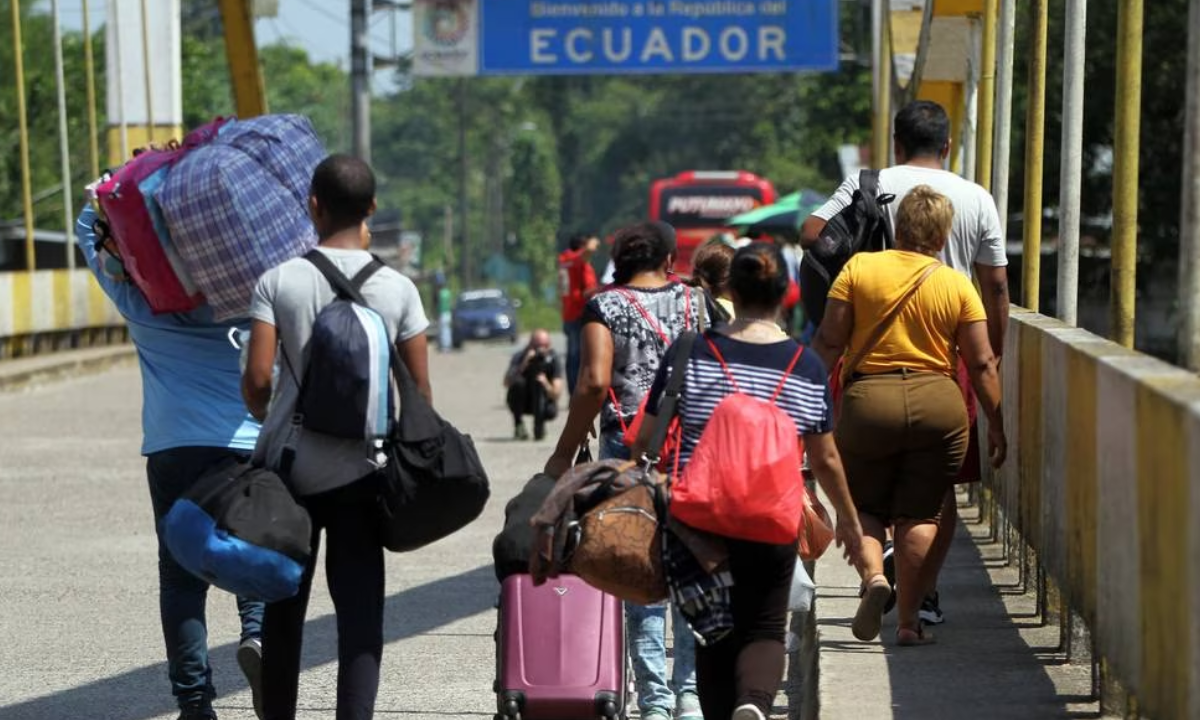 EU anuncia permisos humanitarios de reunificación familiar para ecuatorianos