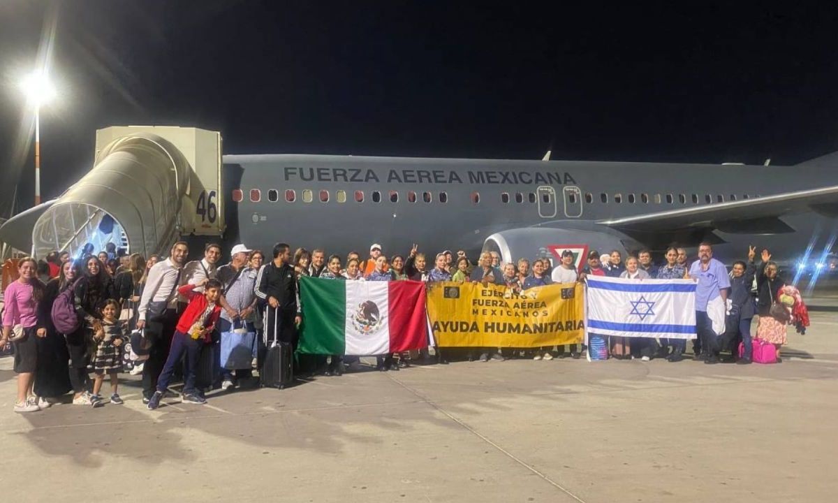 Parte de Israel segundo avión de la Sedena con 141 mexicanos