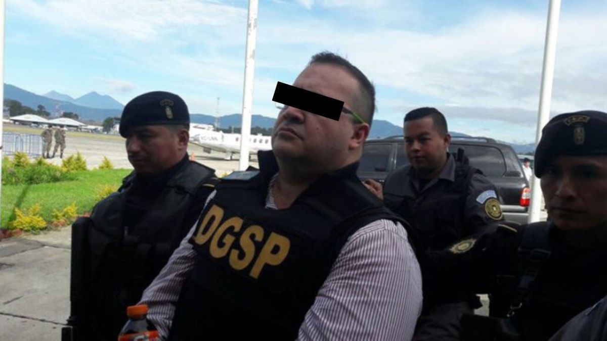 FGR va por 7 exfuncionarios de Finanzas del gobierno de Javier Duarte
