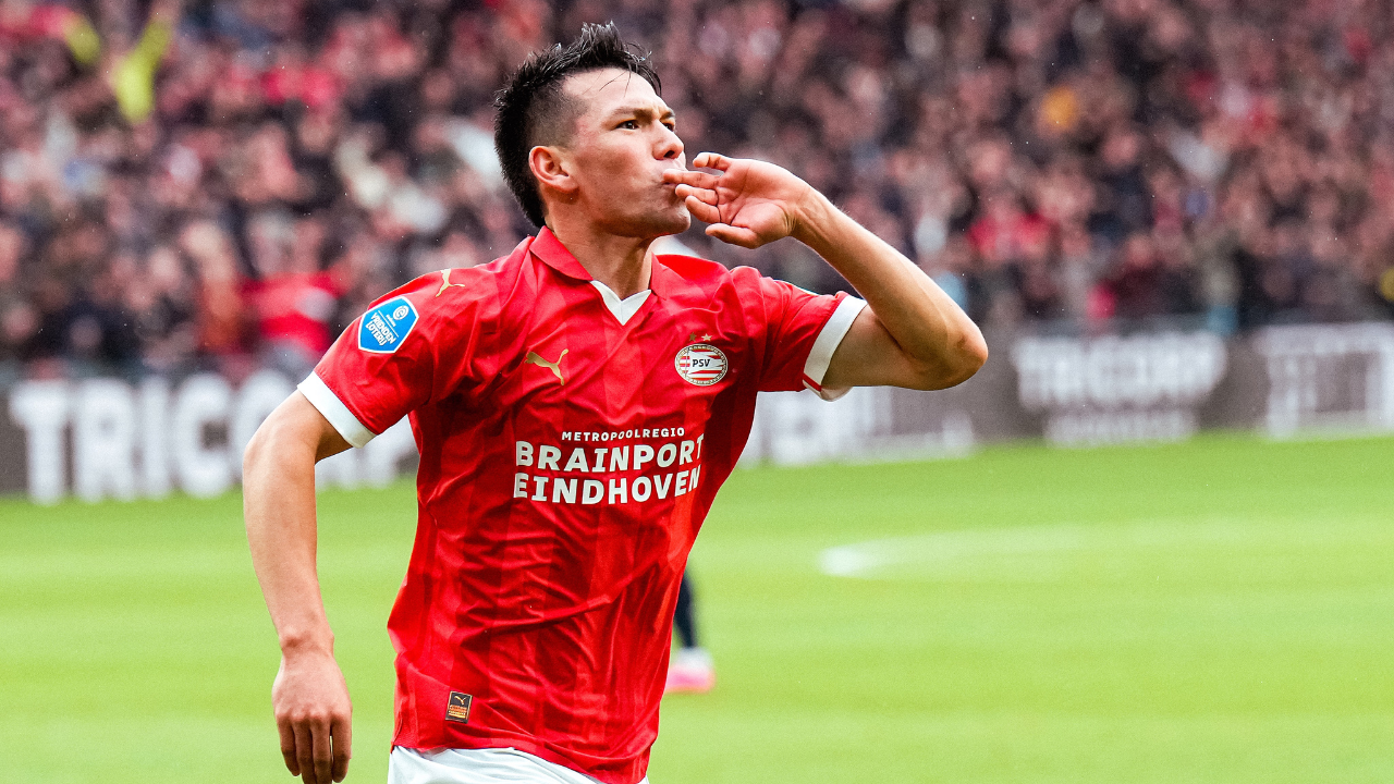 Hirving Lozano brilla en goleada del PSV sobre Ajax