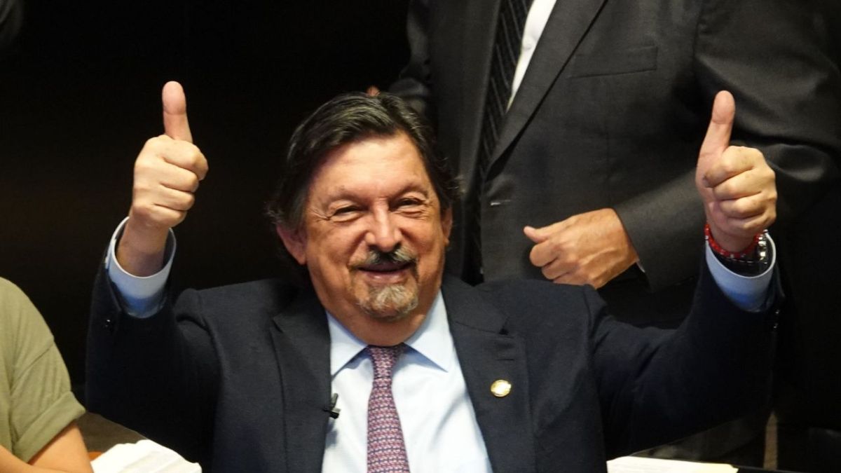 La mayoría de Morena y aliados legislativos aprobaron una reforma que regresa la obligatoriedad del pago de cuotas sindicales