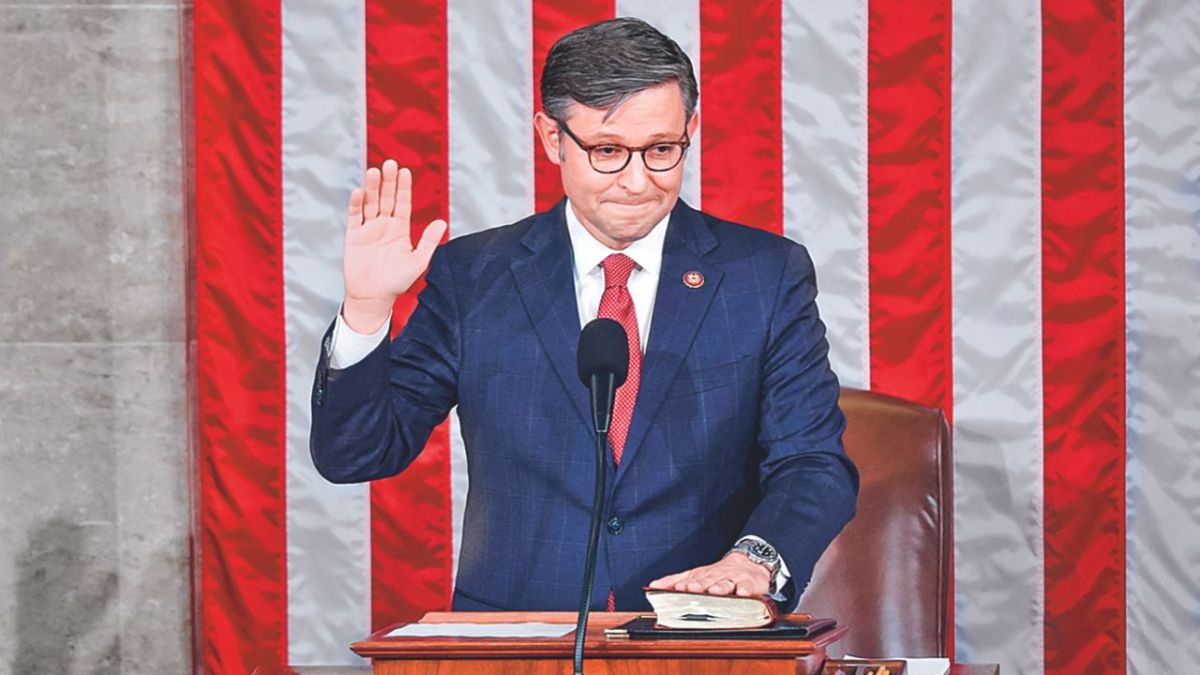 Luego de ganar dicha votación, Johnson, representante de Luisiana, fue elegido como speaker de la Cámara.