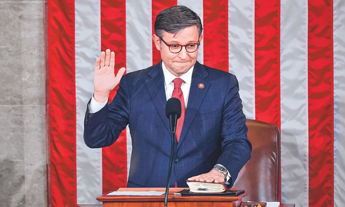 Luego de ganar dicha votación, Johnson, representante de Luisiana, fue elegido como speaker de la Cámara.
