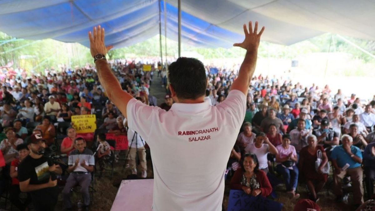 "¡Vamos arriba!, pero no nos debemos confiar", afirma Rabindranath Salazar ante 3 mil ayalenses en Anenecuilco