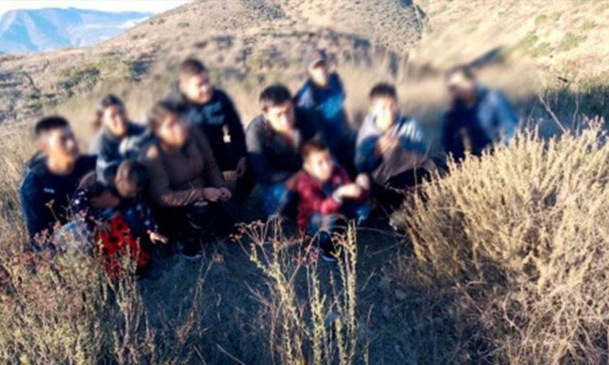 Atacan a balazos a migrantes mexicanos en EU; salen ilesos y son rescatados