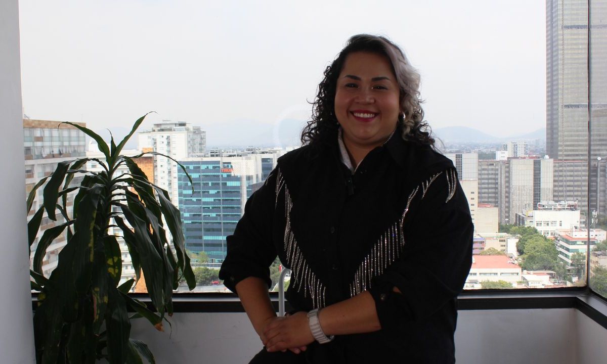 Vivir Quintana compuso el tema 'Compañera Presidenta' para pedir, a quien resulte electa a ser la próxima presidenta de México, su compromiso hacia las mujeres