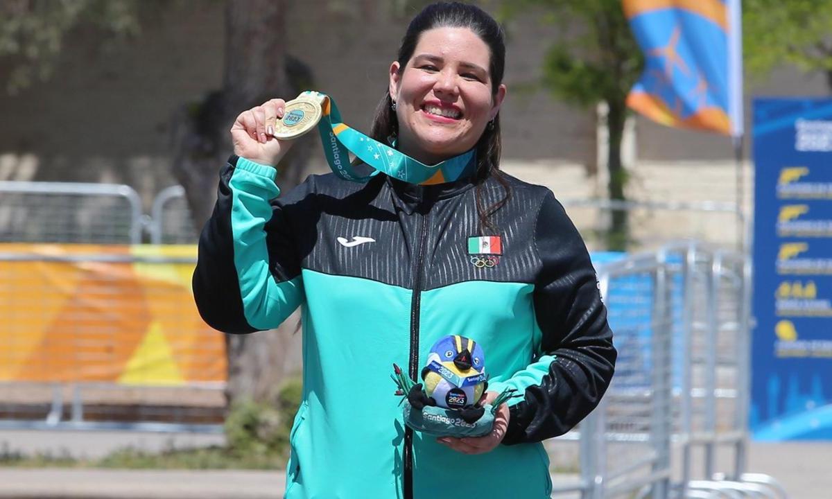 Alejandra Zavala Vázquez, especialista en tiro deportivo, consiguió una medalla de oro, récord panamericano y su boleto para París 2024