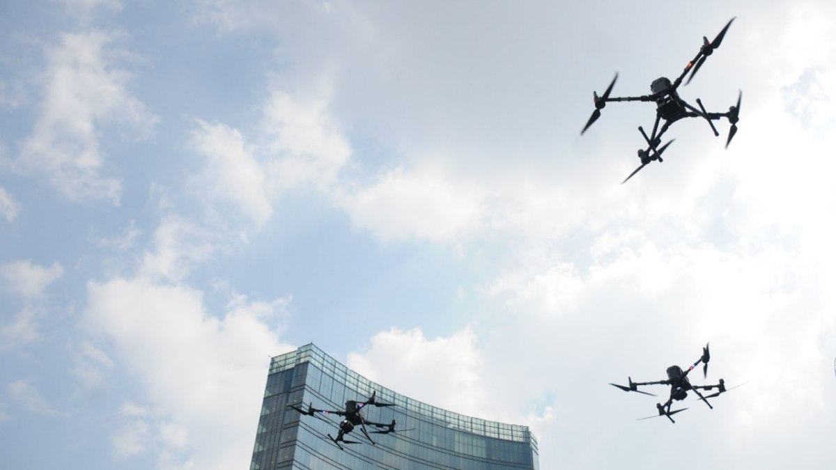 La Comisión de Justicia en la Cámara de Diputados aprobó el dictamen a la iniciativa presentada por el Ejecutivo Federal para sancionar el uso de drones con explosivos