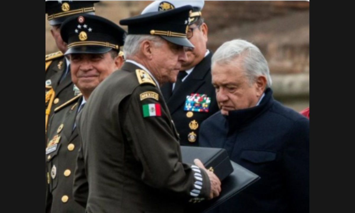 AMLO se pronunció respecto a los cuestionamientos sobre la condecoración al general Salvador Cienfuegos Zepeda