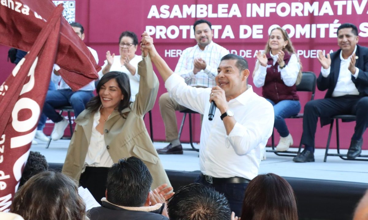 Alejandro Armenta, virtual candidato a la Coordinación Estatal para la defensa de la 4T, tomó protesta a los comités regionales de Morena
