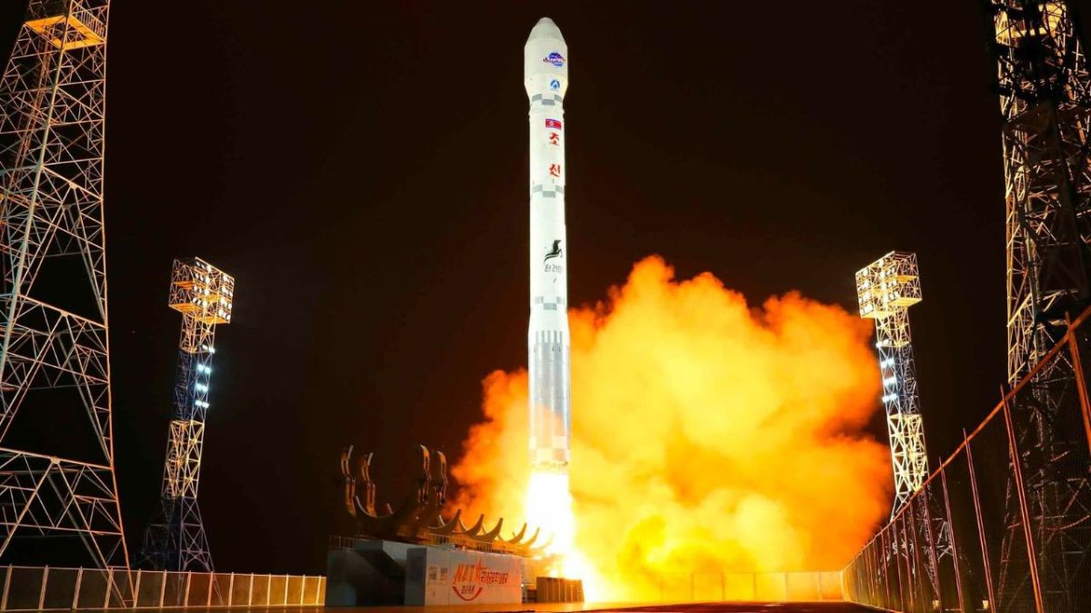 Corea del Sur suspende parcialmente acuerdo militar con Norcorea tras lanzamiento de satélite