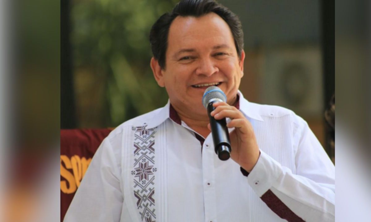 Él es Joaquín Díaz Mena, El Huacho, aspirante a ser el coordinador estatal de la Defensa de la Cuarta Transformación en Yucatán