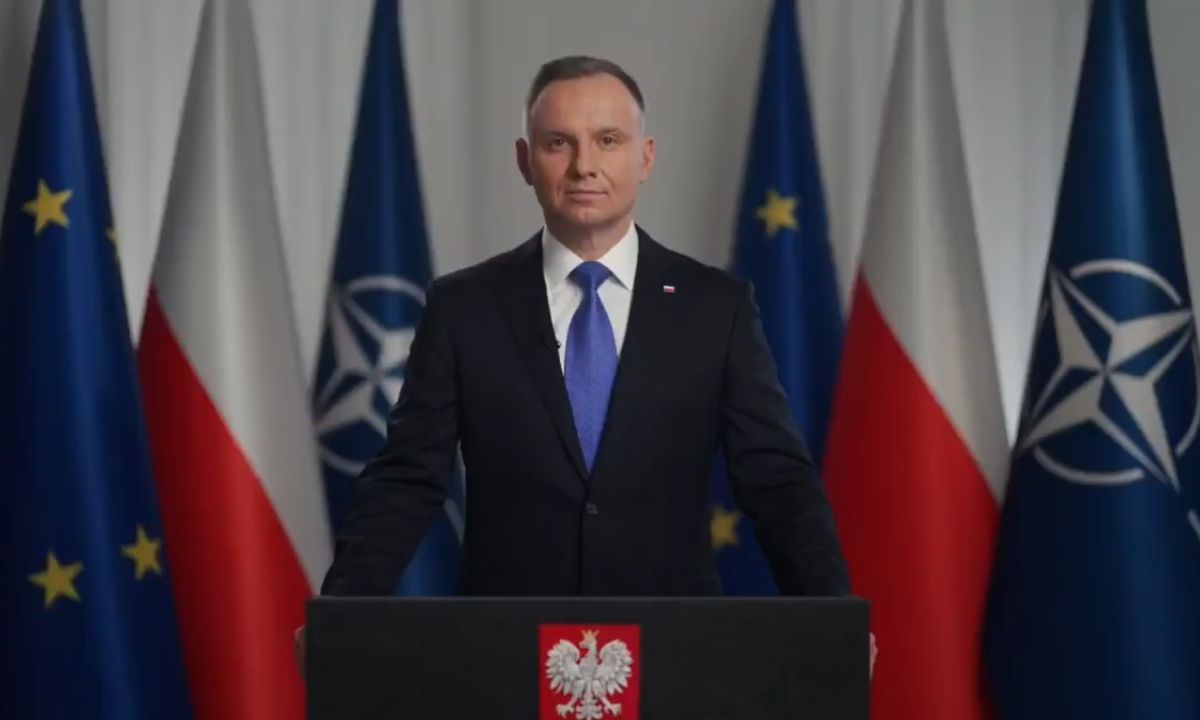 Presidente de Polonia encarga a primer ministro formar nuevo gobierno