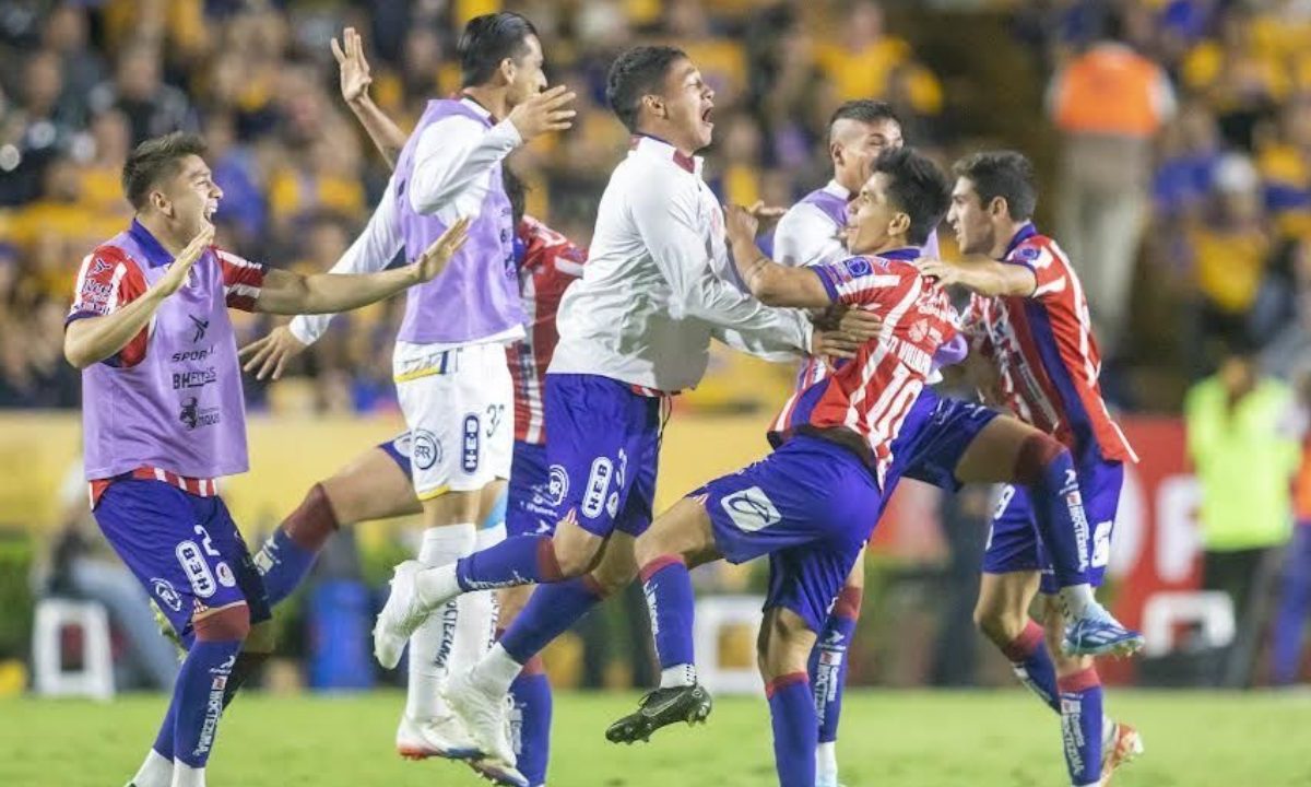 El Atlético de San Luis empató 1-1 con Rayados y con el marcador global a su favor (1-2 global), avanzó a las semifinales del Apertura 2023