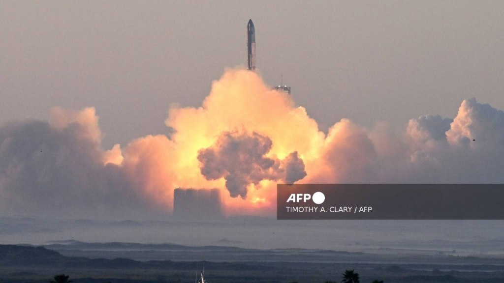 Este sábado 18 de noviembre, mexicanos disfrutaron del lanzamiento del cohete Space X desde la frontera con Estados Unidos