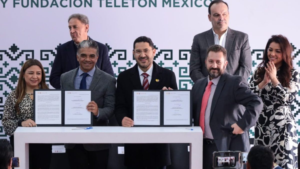 El gobierno de la Ciudad de México y la Fundación Teletón México firmaron este 15 de diciembre un convenio de colaboración