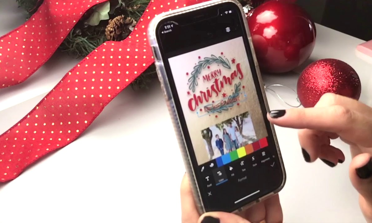 Personaliza tarjetas navideñas desde la palma de tu mano con estas aplicaciones