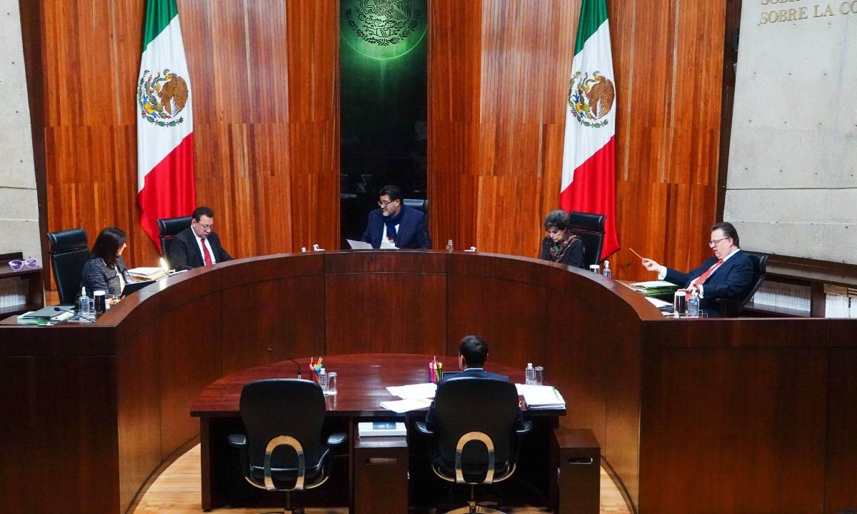 La organización Sociedad Civil México calificó de intento golpista la solicitud de renuncia al presidente del TEPJF, Reyes Rodríguez