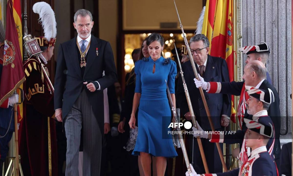 La Casa Real de España se ha envuelto en un escándalo, el cual tendría como consecuencia la separación de la Reina Letizia y el Rey Felipe