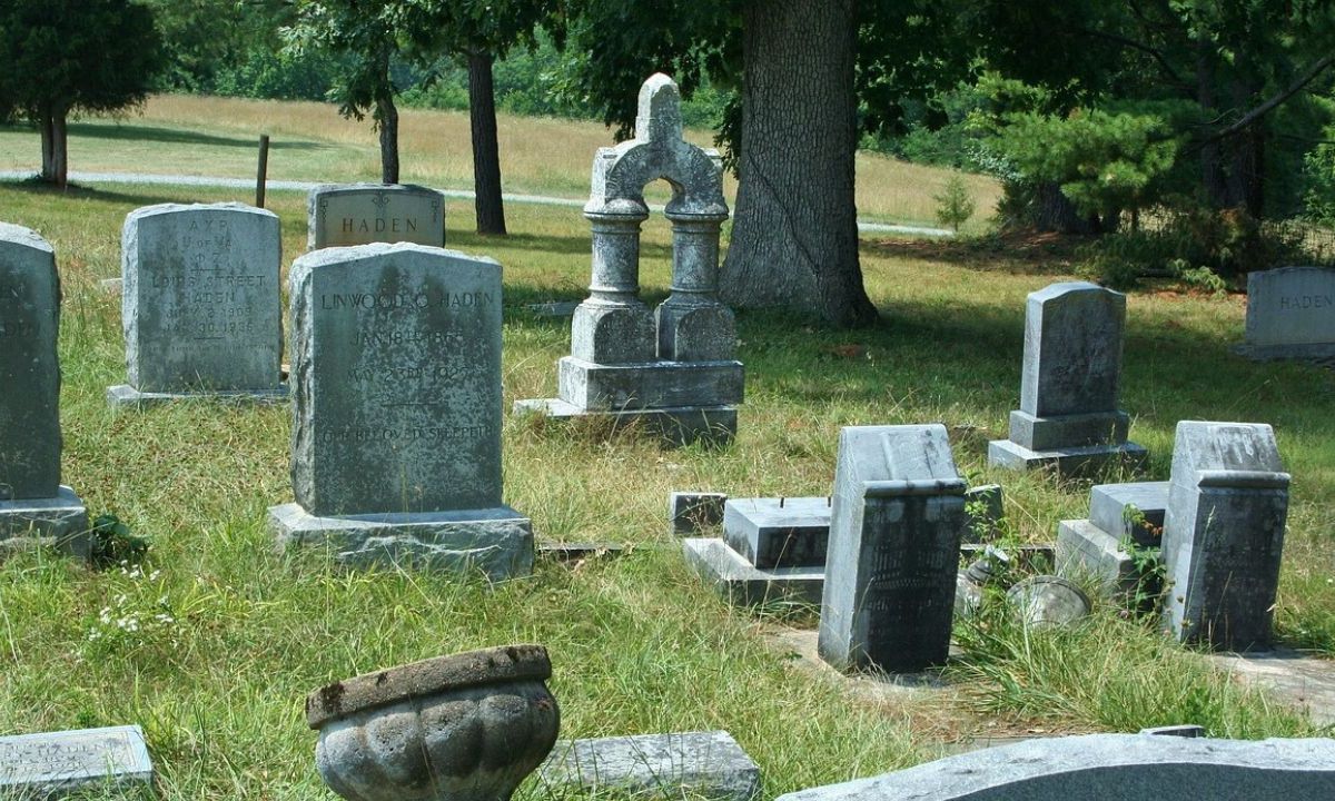 Foto:Pixabay|¡Terrible! Mueren 3 personas baleadas en pleno entierro dentro de un panteón