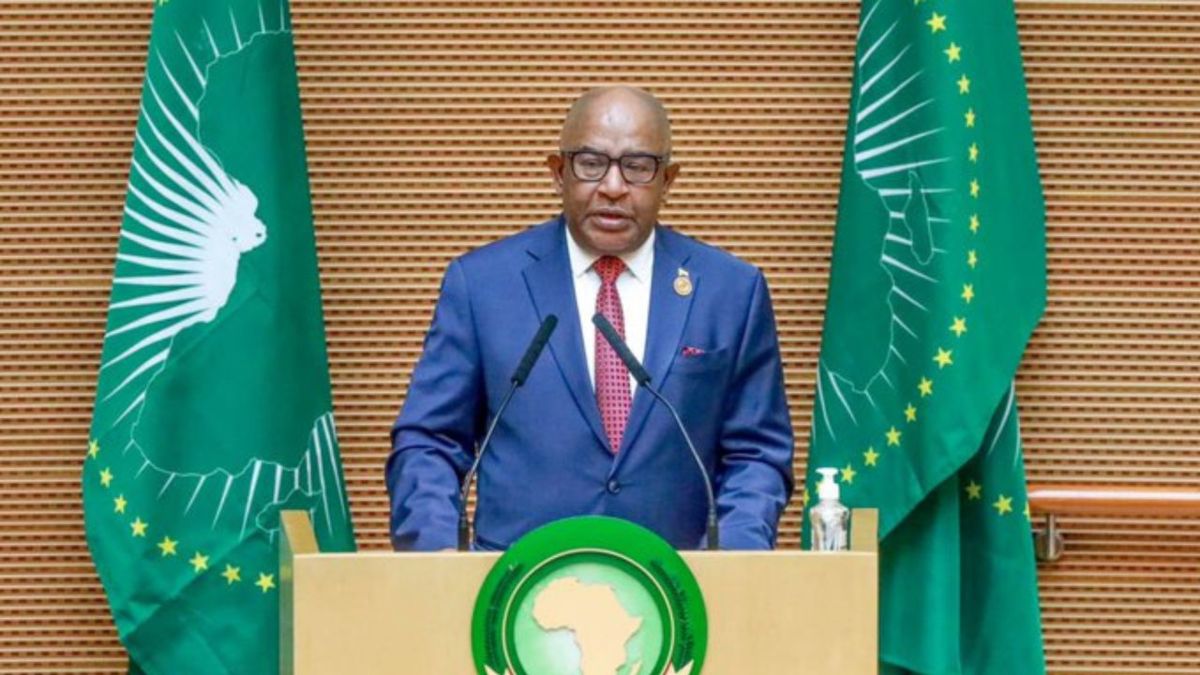 Presidente saliente de Comoras es reelecto en primera vuelta