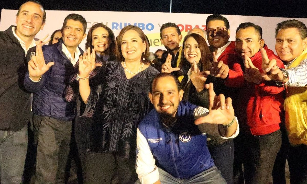 Lalo Rivera promete rescatar Puebla