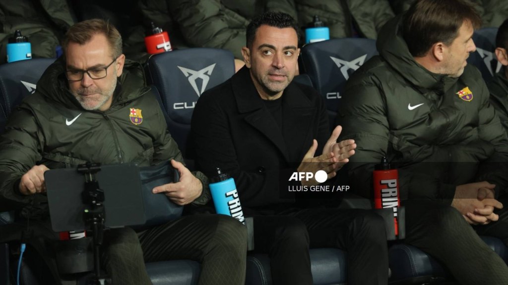 Barcelona perdió 5-3 contra el Villarreal y tras la derrota, el técnico Xavi Hernández anunció su salida del club a final de temporada