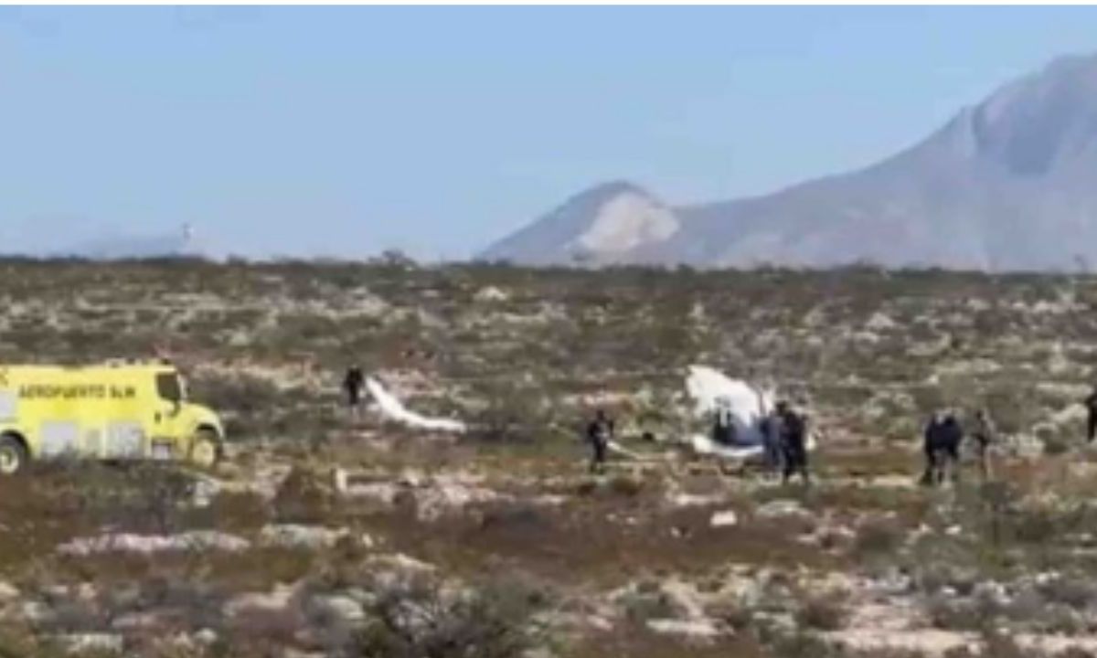 Foto:Captura de pantalla|Mueren 4 personas tras caída de avioneta en Coahuila
