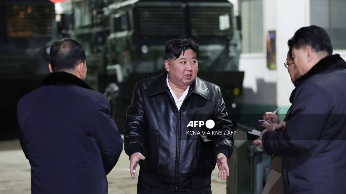 El líder norcoreano Kim Jong-un calificó a Corea del Sur como el "enemigo principal" de su país al que no dudaría en "aniquilar"
