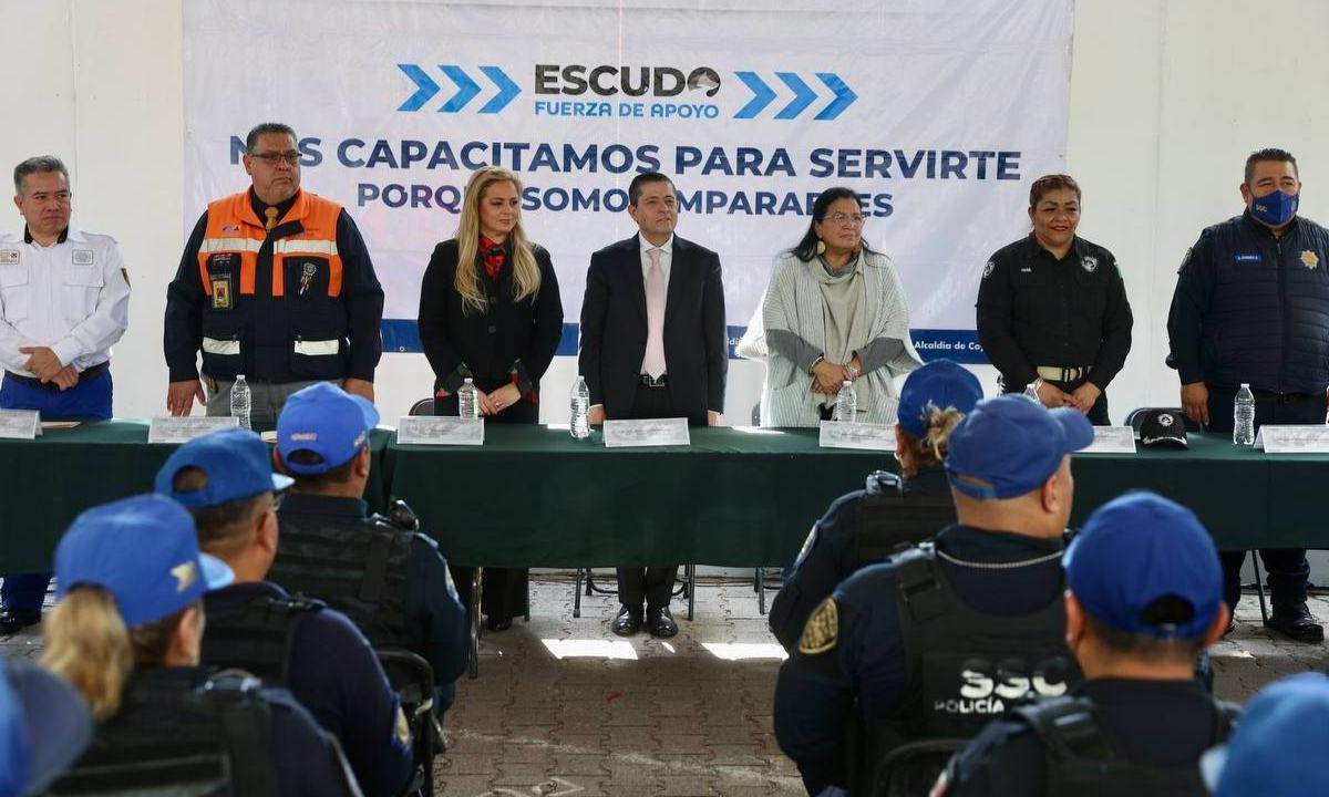 El alcalde de Coyoacán, Giovani Gutiérrez Aguilar, encabezó la ceremonia de Entrega de Reconocimientos a 107 elementos de Escudo Coyoacán