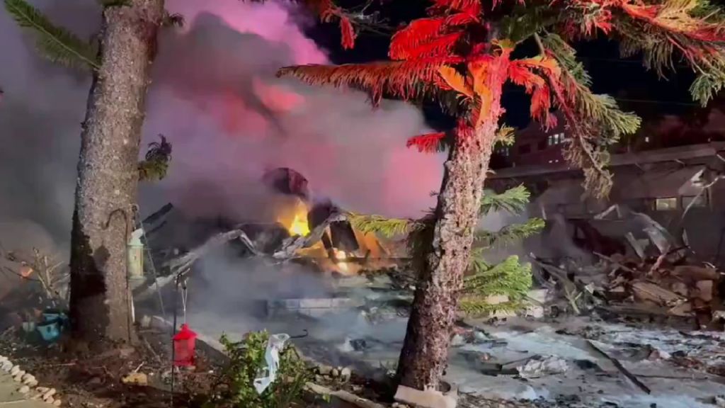 Avioneta se estrella en casas rodantes en Florida; reportan varias muertes