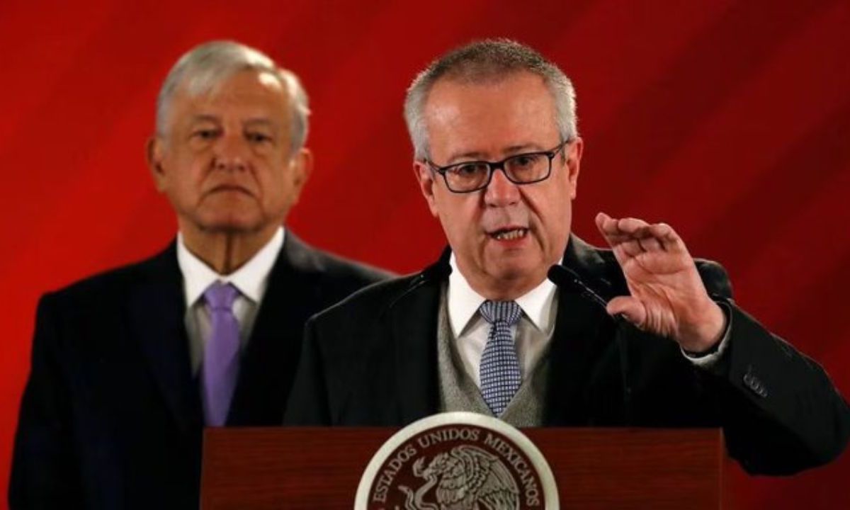 Políticos reaccionan ante la muerte de Carlos Urzúa, exsecretario de Haciendo bajo el sexenio de AMLO