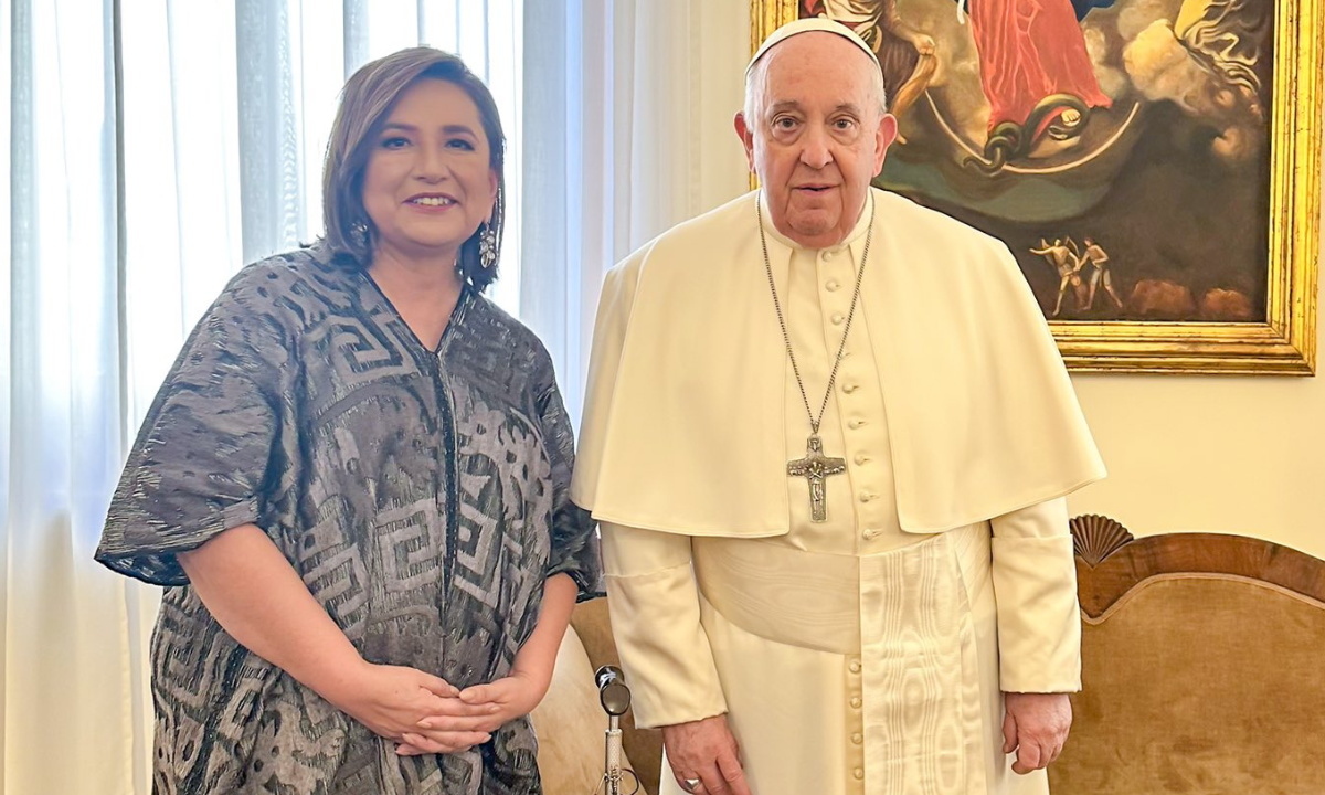 Xóchitl Gálvez se reúne con el Papa