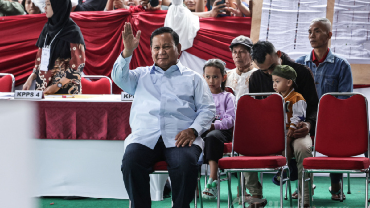 Prabowo Subianto proclama victoria en primera vuelta de elecciones presidenciales en Indonesia