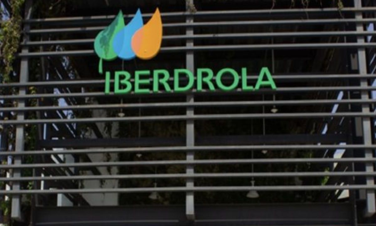 Iberdrola confirma a los mercados venta de 13 plantas a México