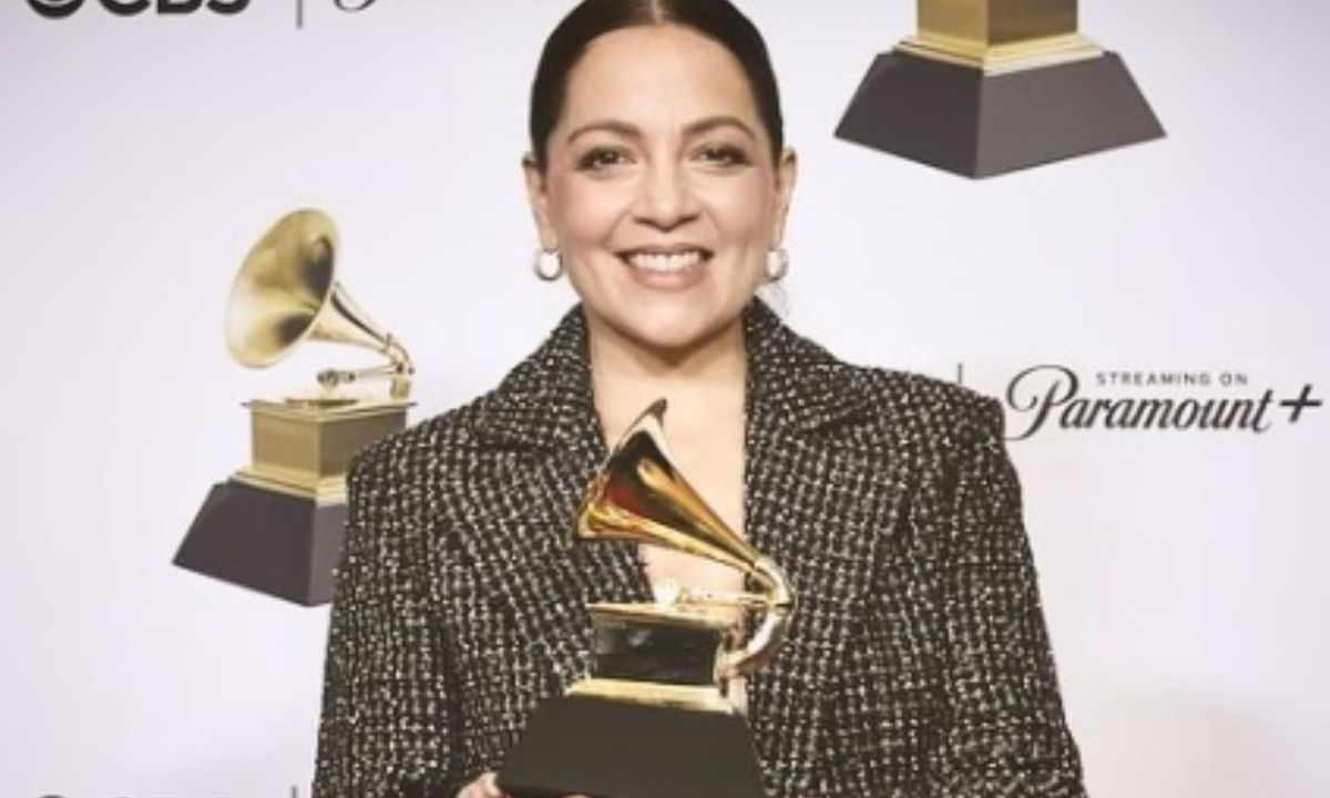 Este 4 febrero Natalia Lafourcade consiguió su Grammy número cuatro