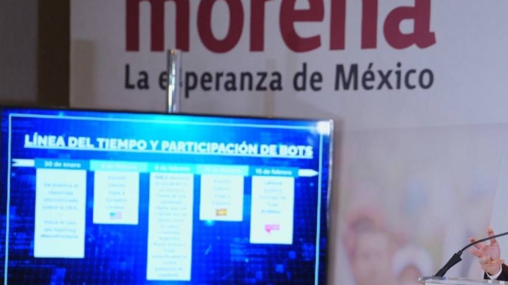 El representante de Morena ante el INE presentó una queja por la presunta estrategia digital de propaganda negativa en redes sociales.
