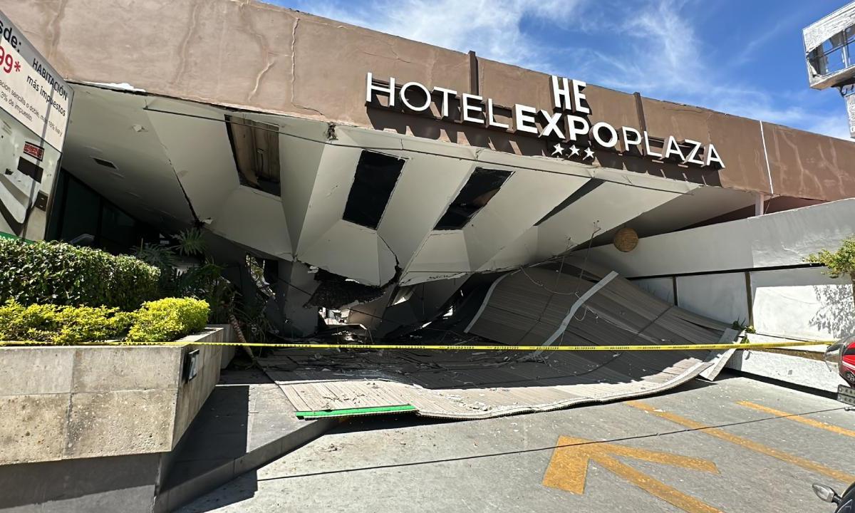 La tarde de este jueves 29 de febrero se registró el colapso de una estructura en el Hotel Expo Plaza en el municipio de Zapopan, Jalisco.