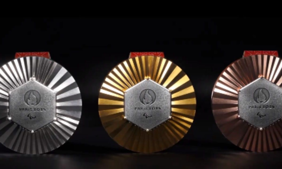 Foto:Captura de pantalla|Así serán las medallas que se darán en los Juegos Olímpicos de París 2024