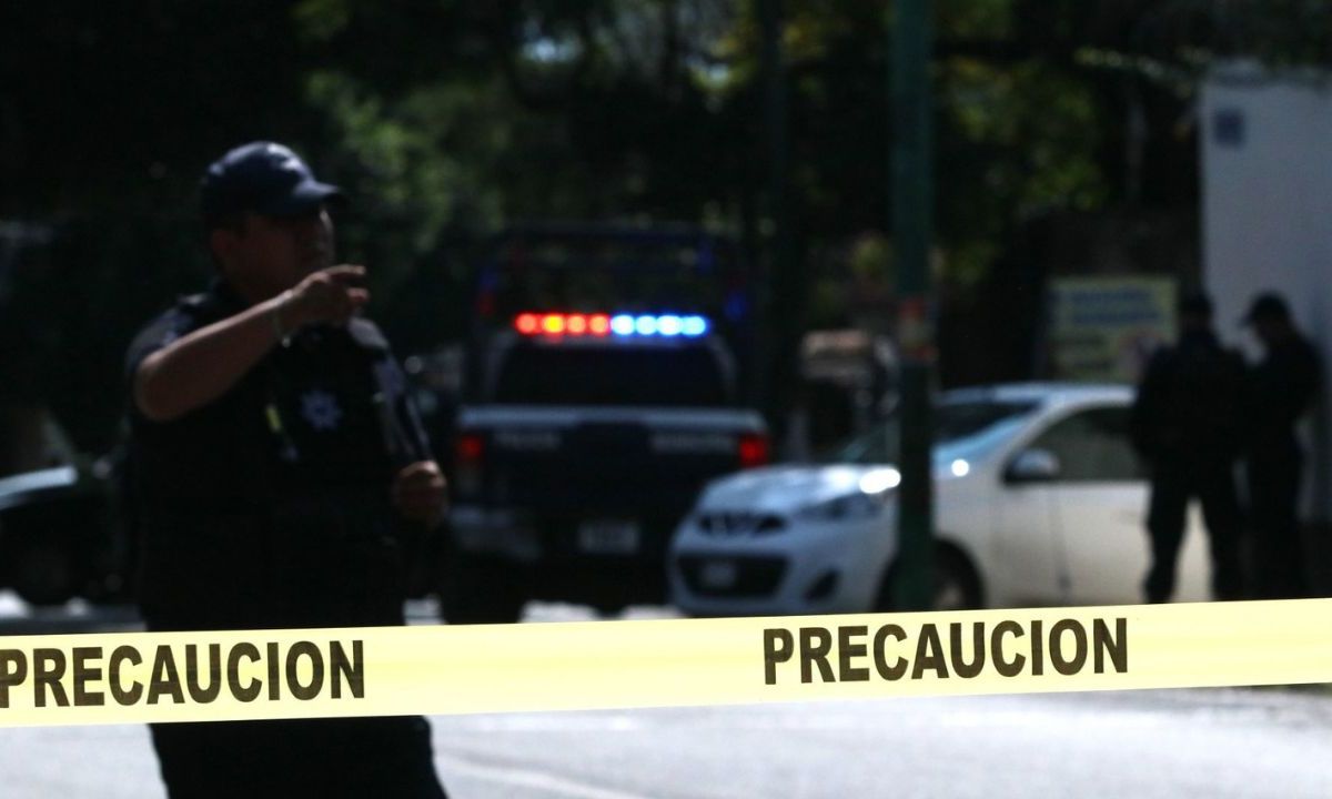 Reportan ataque armado en una vecindad de la Morelos; hay 3 muertos