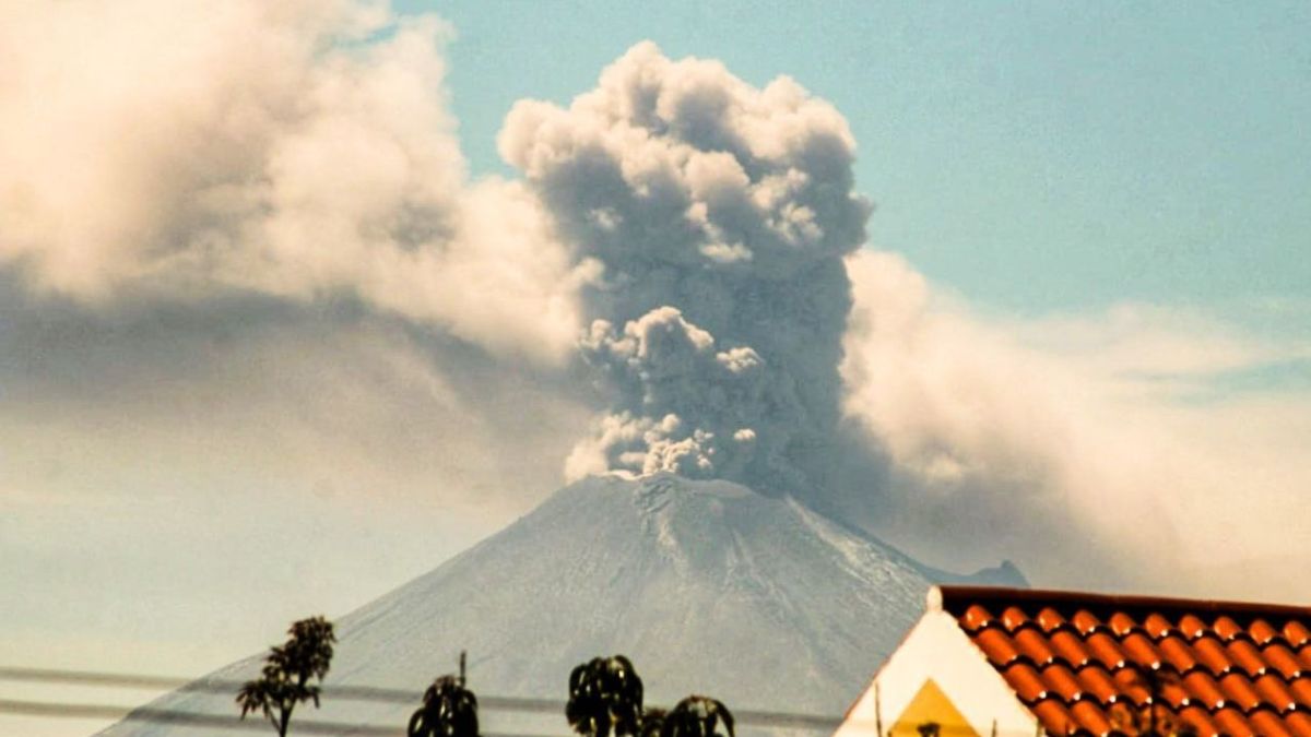 El semáforo de alerta volcánica del Popocatépetl se mantiene en amarillo, fase 2
