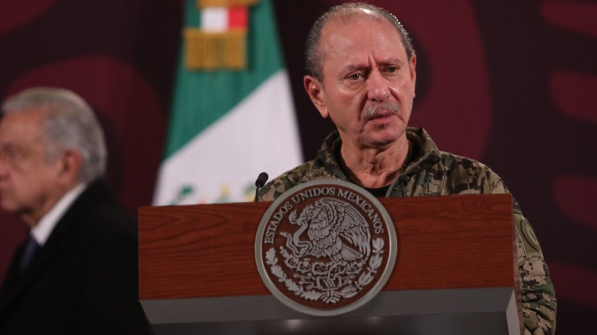 El pleno del Senado aprobó conferir al almirante secretario de Marina Rafael Ojeda Durán, la Medalla de Honor Armada de México 2023.