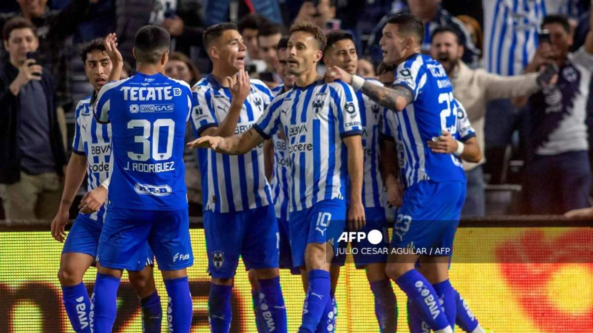Los Rayados de Monterrey avanzaron a los octavos de final de la Copa de Campeones de la Concacaf 2024 tras vencer 3-0 al Comunicaciones