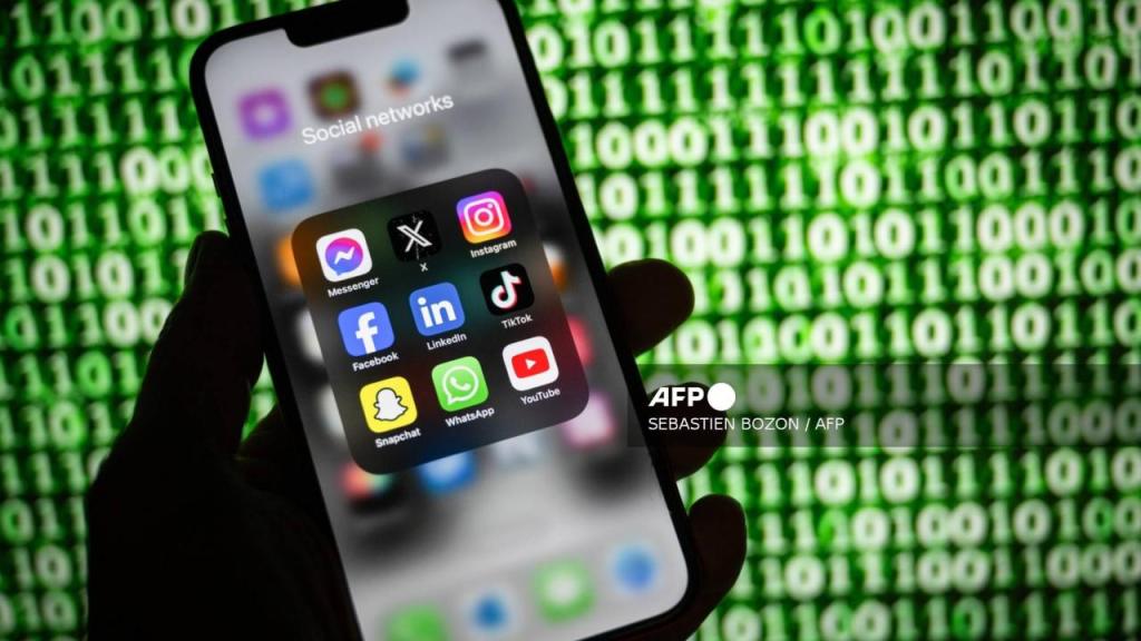 El Congreso de Florida aprobó este jueves un proyecto de ley para prohibir el uso de redes sociales a los menores de 16 años
