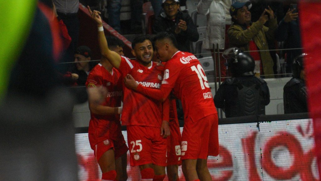 Los Diablos Rojos del Toluca golearon 4-1 al León, en el Estadio Nemesio Diez, en la continuación de la quinta fecha del Torneo Clausura 2024