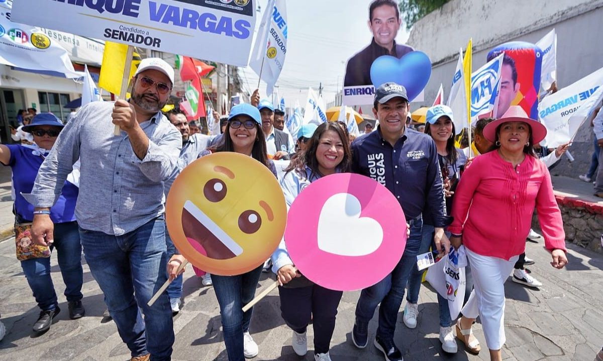 El candidato a Senador recorrió calles de Teoloyucan y Melchor Ocampo